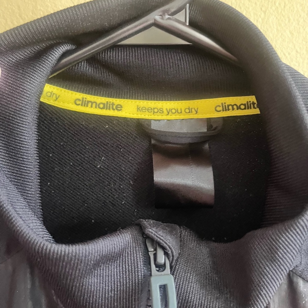 Adidas Climalite Men's Windbreaker - Picture 5 of 7